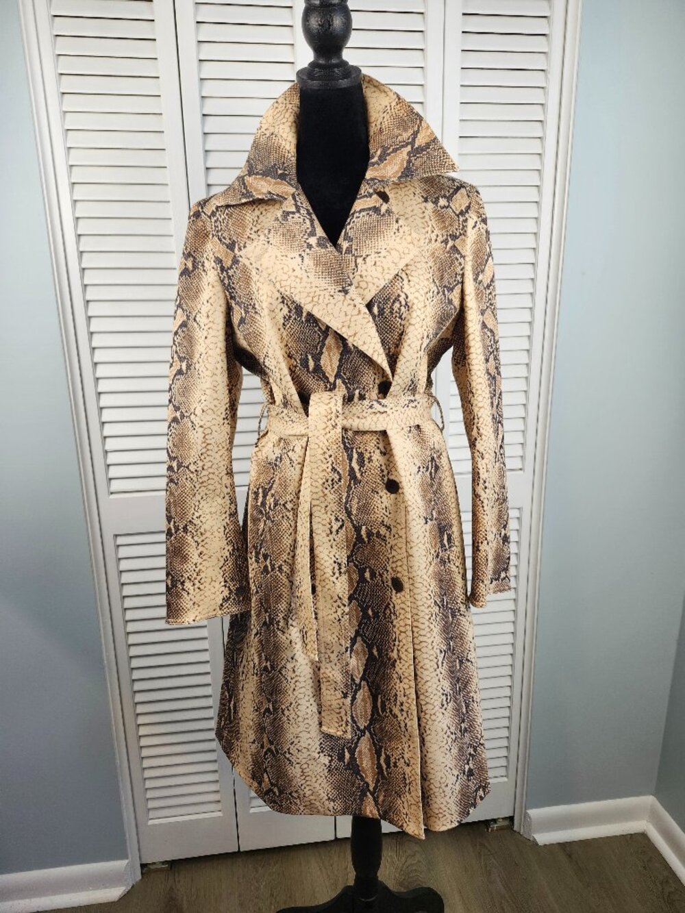 Georgiou Studio Double Breasted Designer Snakeskin Print Trench Coat Size Small